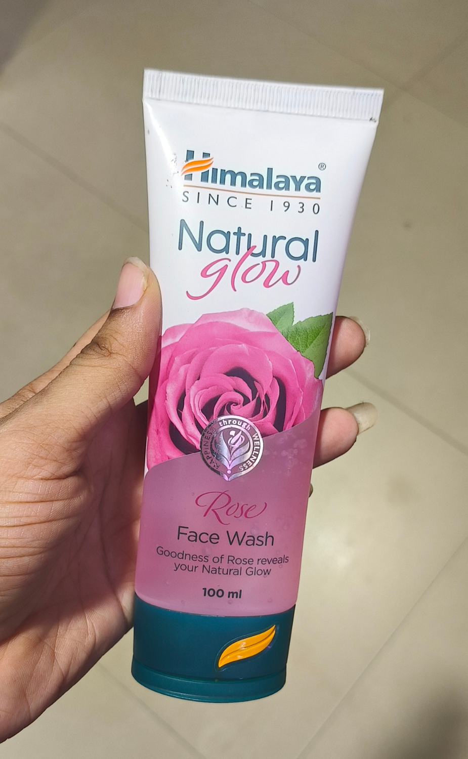 Natural Glow Rose Face wash review