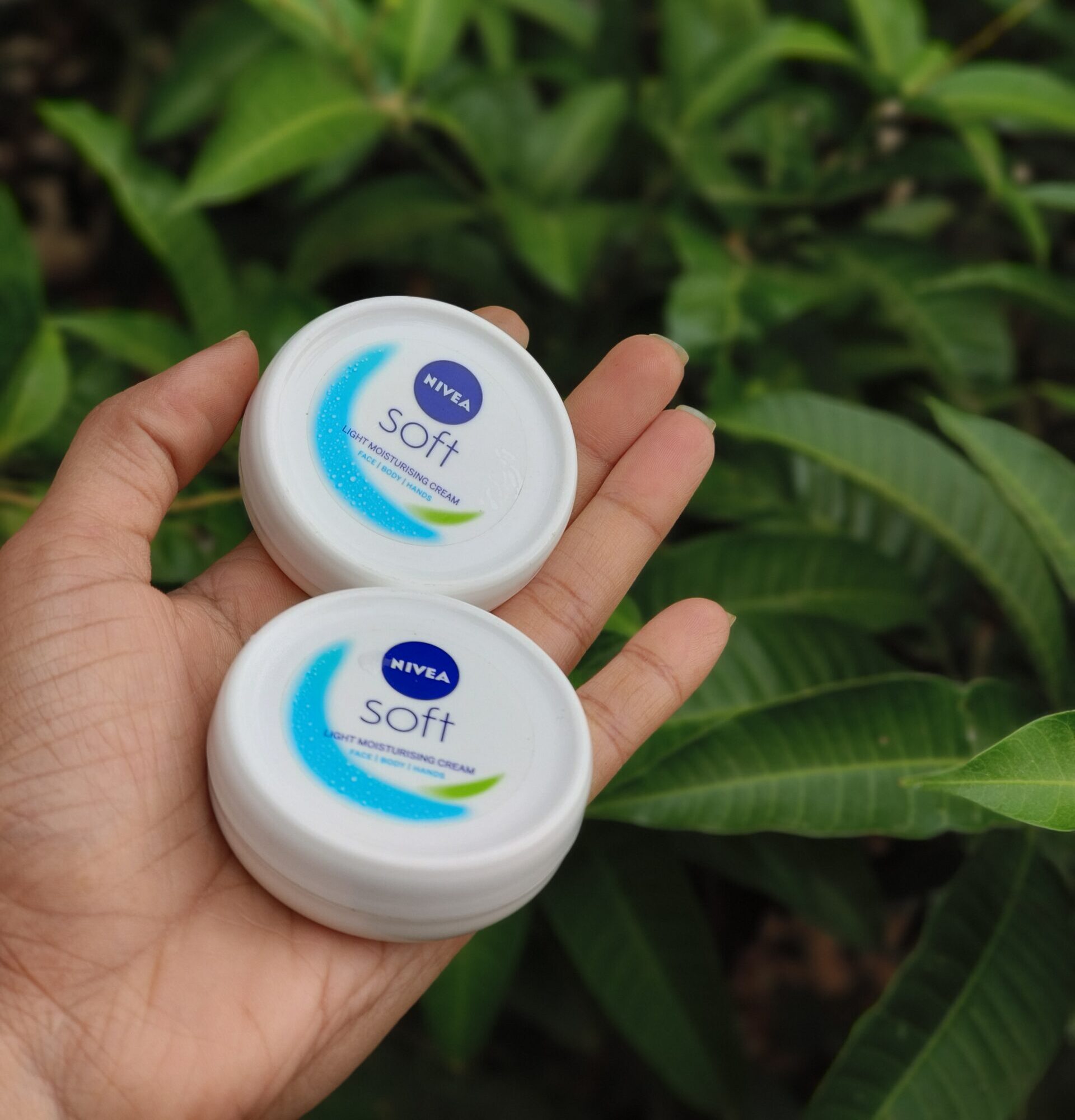 NIVEA Soft Light Moisturizing Cream 