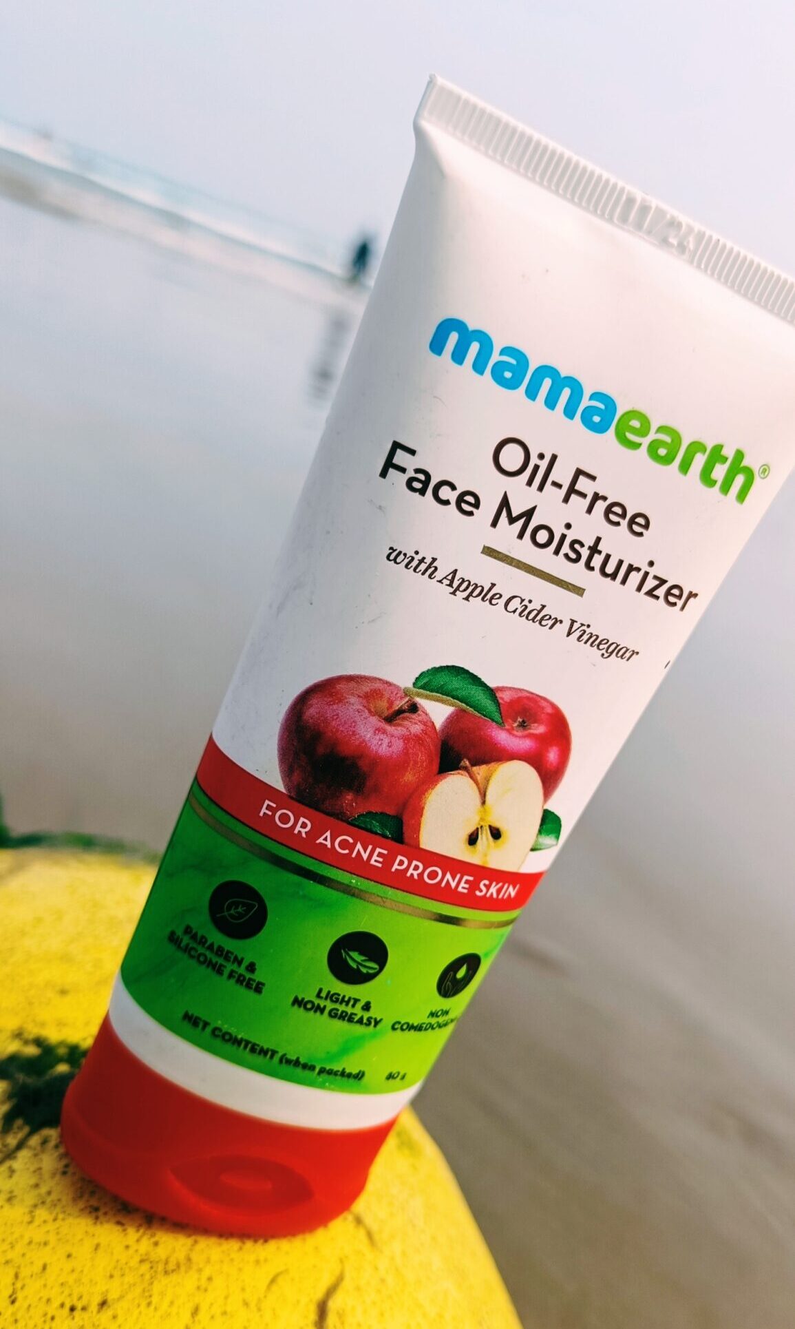 Mamaearth Oil-free moisturizer with Apple Cider Vinegar
