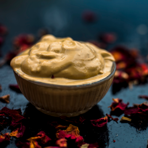  Indian Queens' Beauty Face Packs for glowing skin